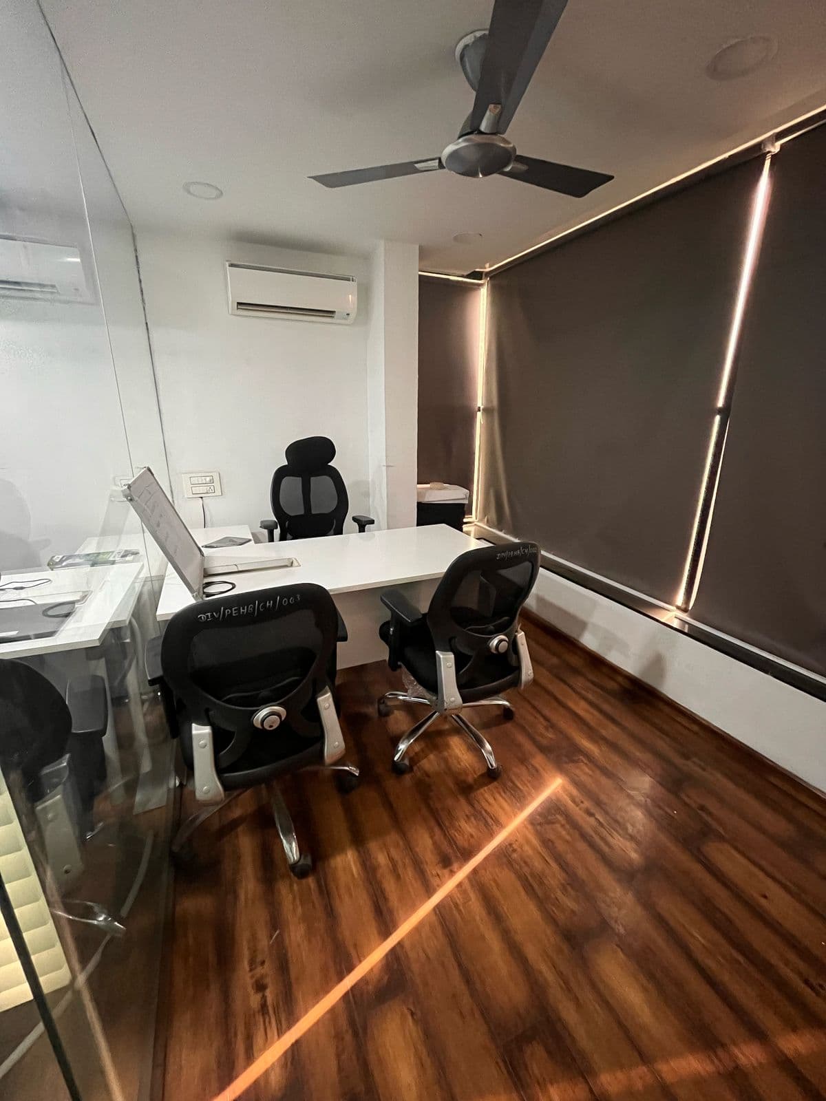 Private Meeting Cabin